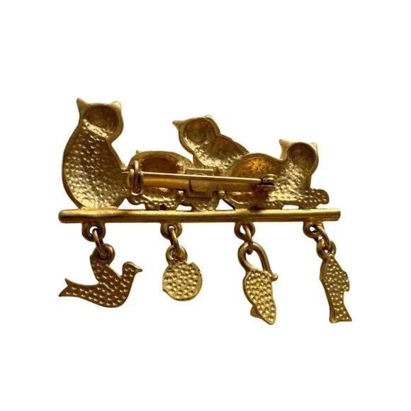Vintage Style Gold Tone Cat Brooch w Dangle Fish & Bird Charms - Picture 2 of 5